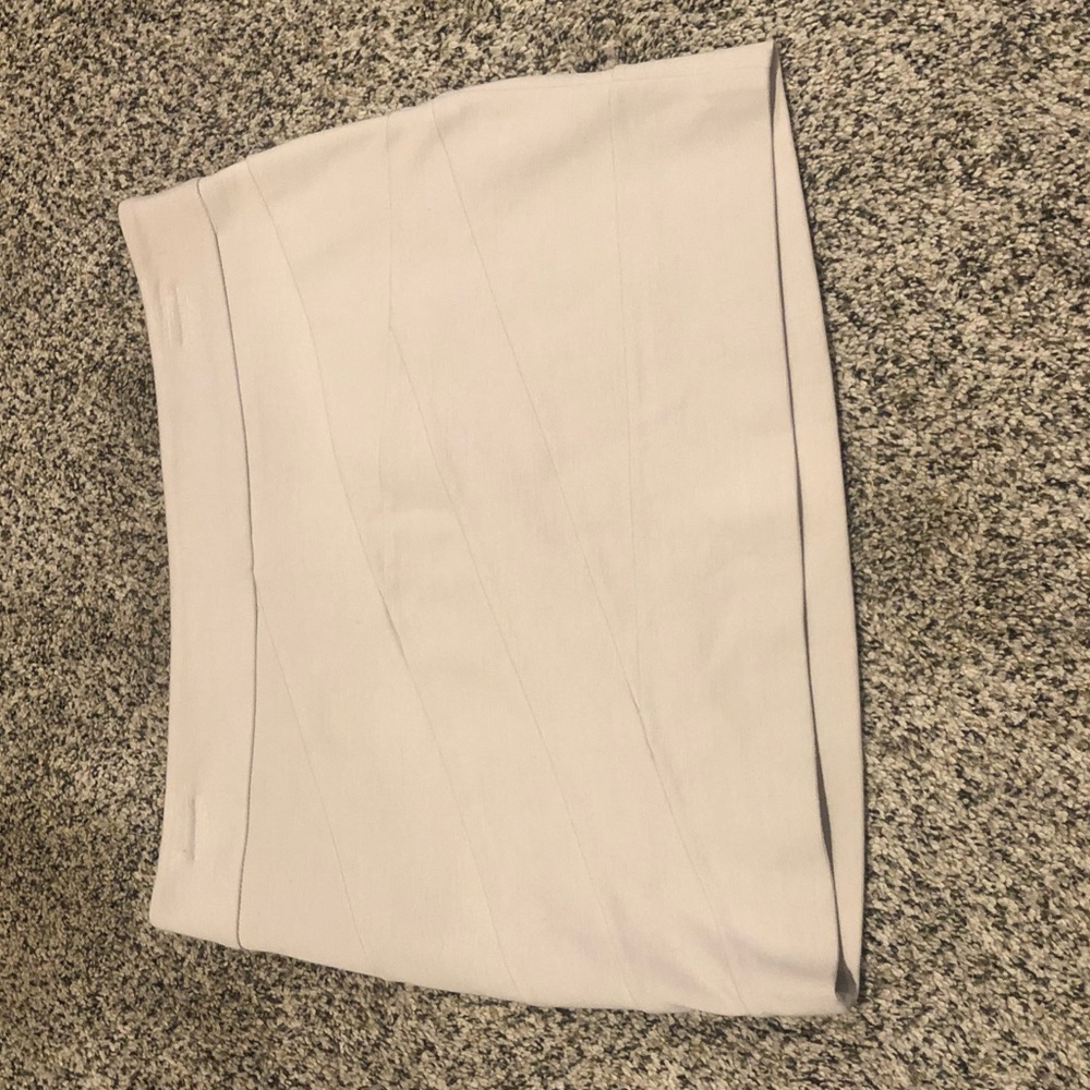 Brand new Express size 2 - tan mini skirt - Picture 3 of 7